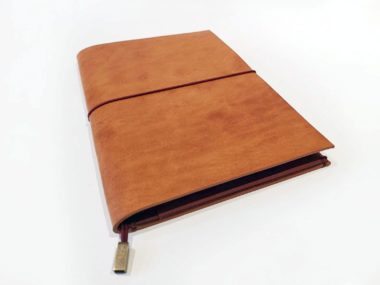funda piel con bosillo 03